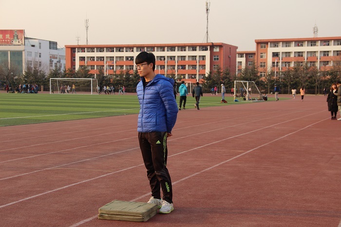 null-6392160201f136cc